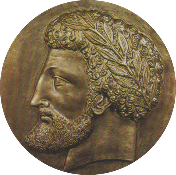 マシニッサの肖像が彫られたコイン